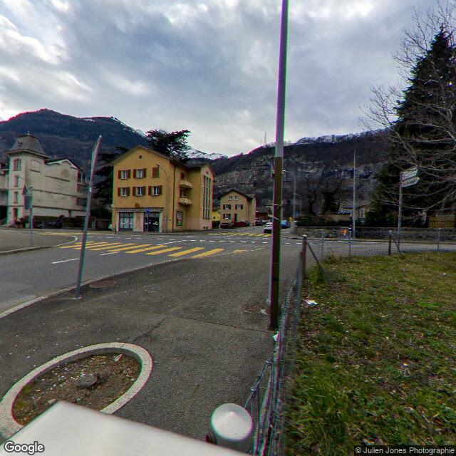 Aire de repos Saint-Maurice, Suisse, direction Martigny.