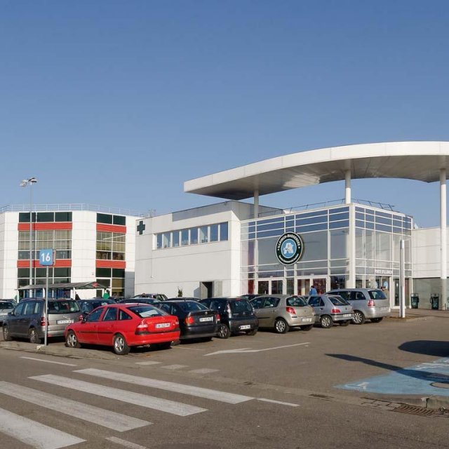 Toilettes publique Auchan Ilkirch